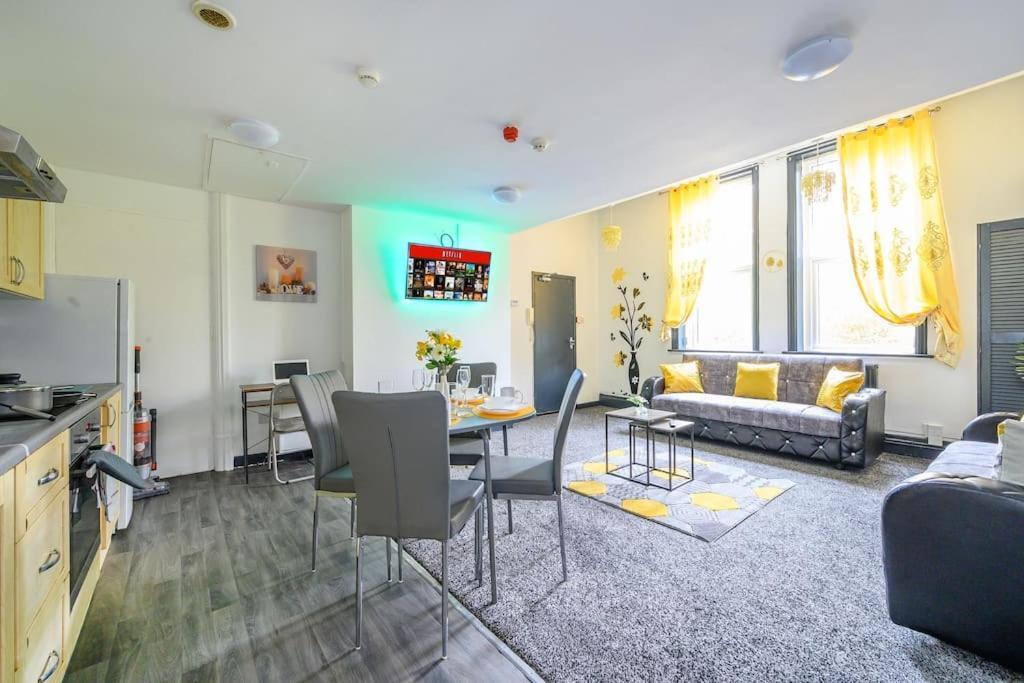 -F5Gh- For Relaxed & Cosy Stay, Free Parking, Wifi Leeds  Exterior photo